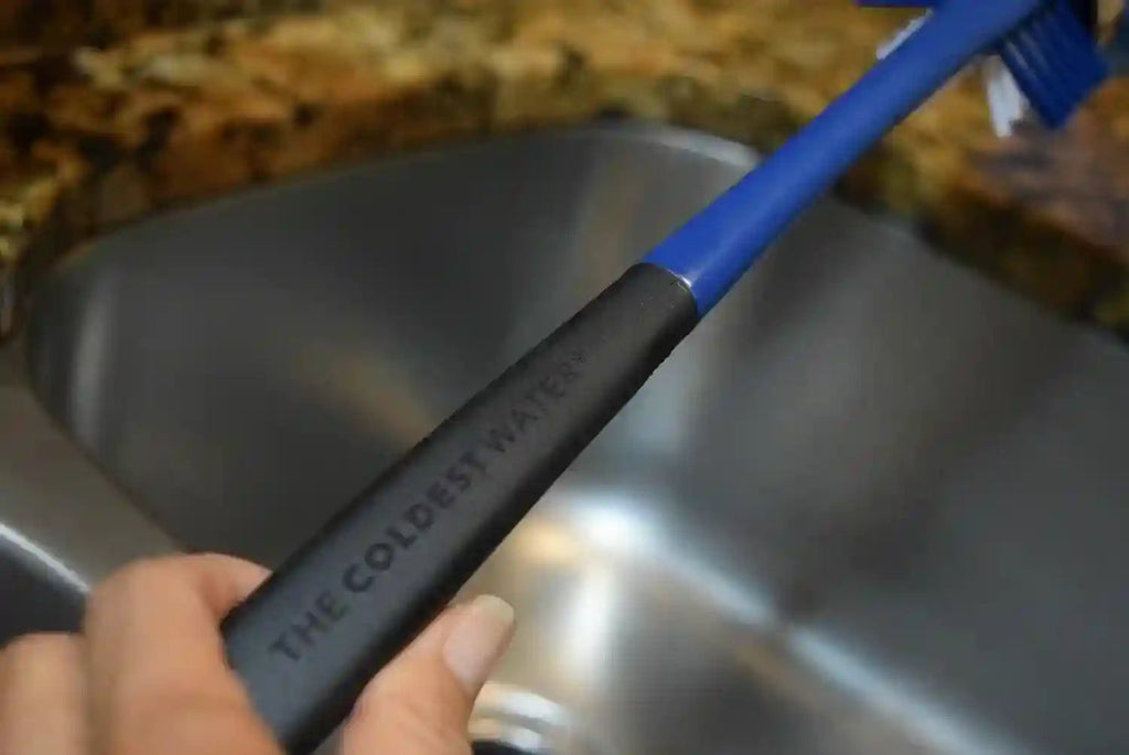 Coldest 3-in-1 Water Bottle Brush